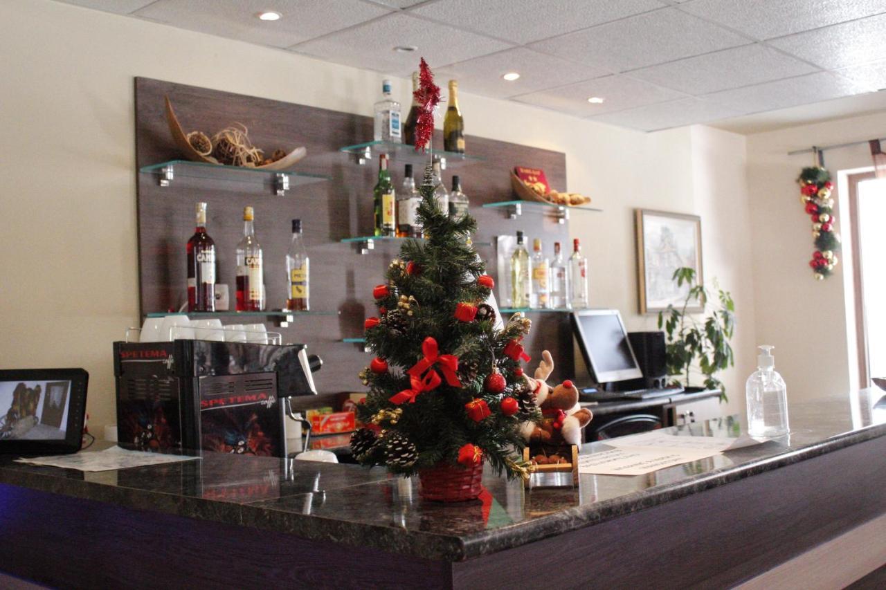 Nevada Aparthotel Pamporovo Ngoại thất bức ảnh