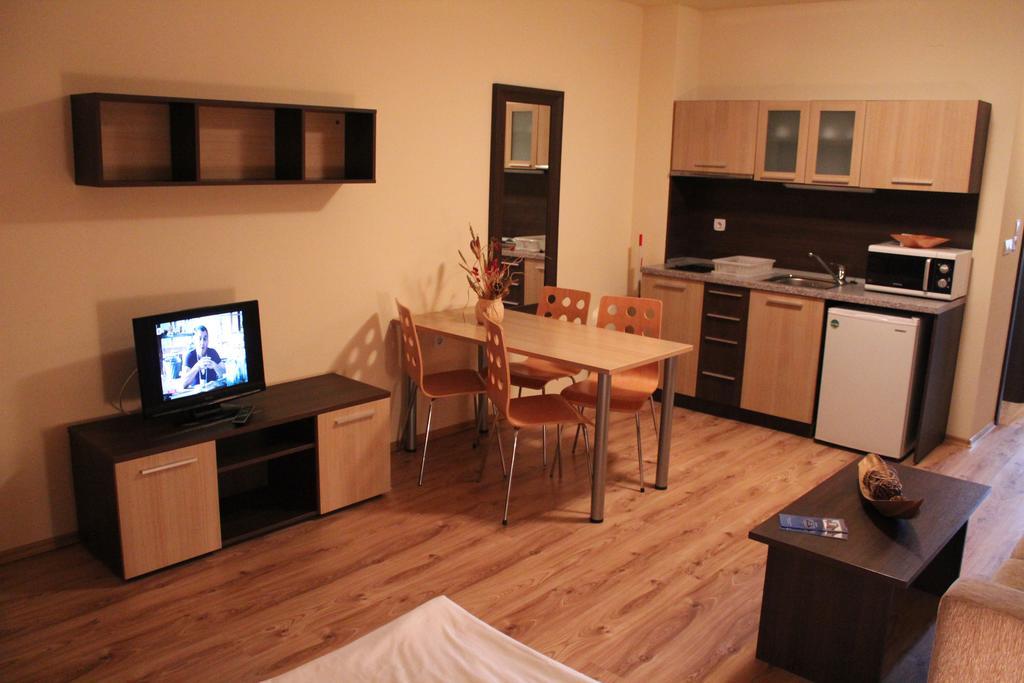 Nevada Aparthotel Pamporovo Ngoại thất bức ảnh